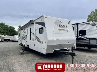 Year: 2010 Stock Number: UX7110 Status: PreOwned Weight: 8123 Lbs. Length: 33 ft Sleeps: 2 Included...