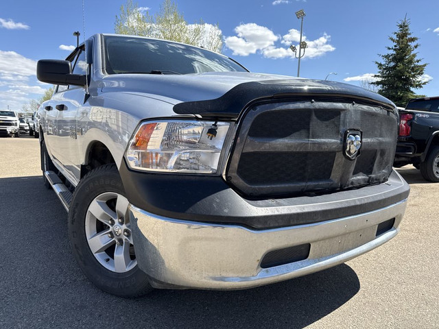 2017 Ram 1500 SXT 5.7L HEMI | CREW CAB | 4X4 | TOW PKG | AMVIC in Cars & Trucks in Edmonton - Image 2