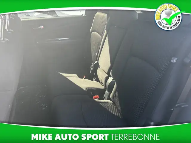 Dodge Journey Traction avant 4 portes, SXT 2012 à vendre in Cars & Trucks in Laval / North Shore - Image 20