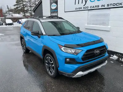 Contact us if you have any questions at 613-317-1941 2.5L TRAIL AWD!!! SUNROOF. HEATED AND COOLED SE...