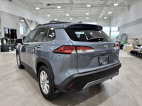 Looking for a vehicle that's got your back no matter the weather or terrain? Meet the 2022 Toyota Co... (image 6)