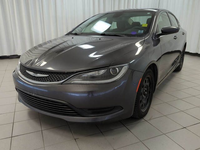 2015 Chrysler 200 LX in Cars & Trucks in Dartmouth - Image 4