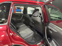 2023 Toyota RAV4 XLE AWD AUTO - CAMÉRA DE RECULONS - TOIT OUVRANT - JANTES EN ALUMINIUM NIV: 2T3R1RF... (image 8)