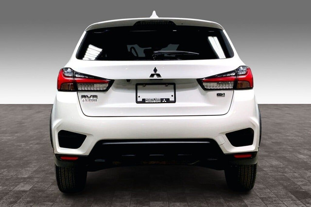 2020 Mitsubishi Rvr AWD SE in Cars & Trucks in Edmonton - Image 4
