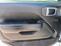 Used 2021 Jeep Wrangler | 2.0L Turbo I4 | 8-Speed Auto | Legendary 4x4 Capability | For Sale in Lond... (image 7)