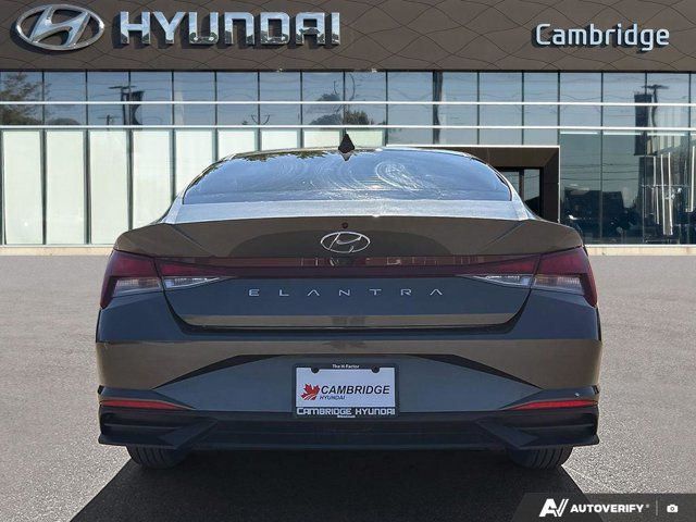 2023 Hyundai Elantra Preferred w/Tech Pkg | Sunroof | Carplay in Cars & Trucks in Cambridge - Image 4