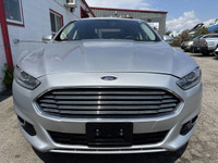 TITANIUM | AWD | LEATHER HEATED AND COOLED SEATS | SUNROOF This 2016 Ford Fusion Titanium offers a r... (image 2)