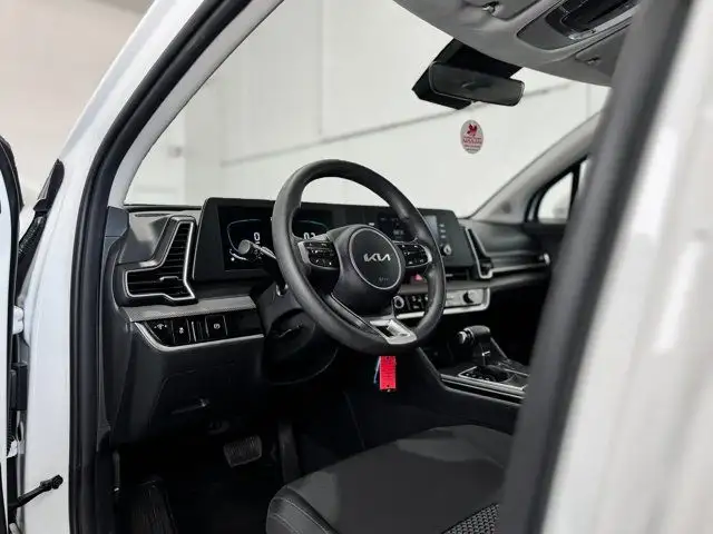 2023 Kia Sportage LX | Heated Seats | Backup Camera | AWD in Cars & Trucks in Grande Prairie - Image 12
