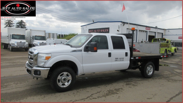 2016 Ford F-350 XLT CREW CAB FLAT DECK in Cars & Trucks in Edmonton - Image 2