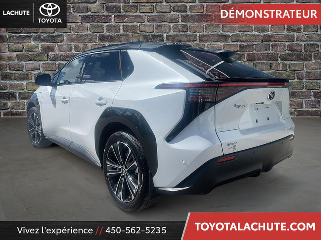 Toyota bZ4X XLE AWD Technologie 2024 à vendre in Cars & Trucks in Laurentides - Image 3