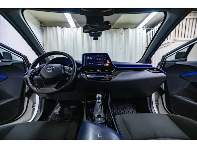 2021 Toyota C-HR XLE Premium BCam in Cars & Trucks in Red Deer - Image 23