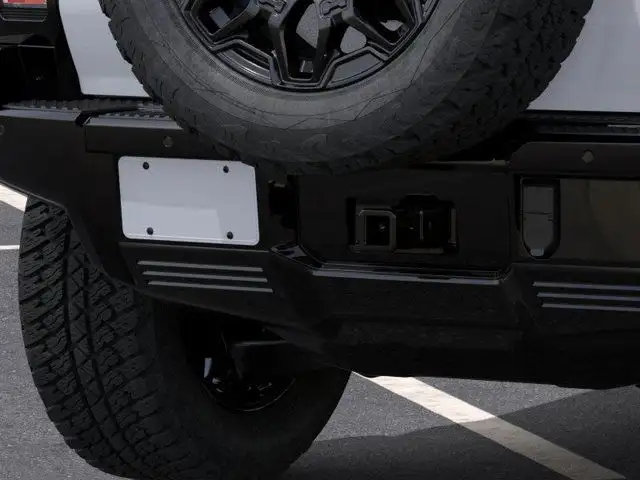 2025 GMC HUMMER EV SUV 2X 4WD in Cars & Trucks in Edmonton - Image 15