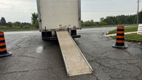Price reduced to $24,950 !!!!!!!! Clean Carfax, off lease , low mileage with a 5.4 litre engine Flex... (image 8)