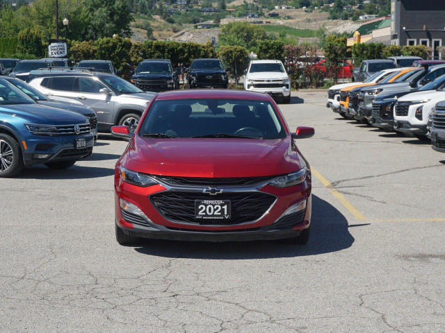 2021 Chevrolet Malibu in Cars & Trucks in Penticton - Image 2