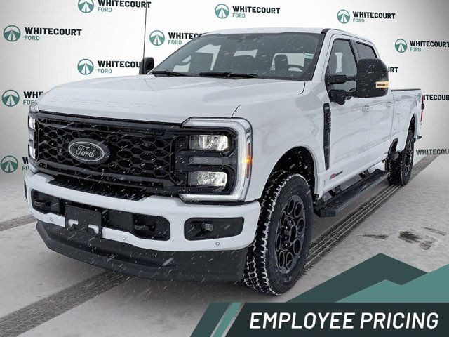 2025 Ford Super Duty F-350 SRW LARIAT 4WD Crew Cab in Cars & Trucks in Edmonton