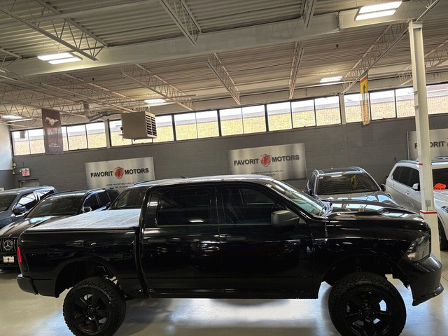 2019 Ram 1500 Classic Express|V8HEMI|4X4|CREWCAB|LIFTED|TONNEAUC in Cars & Trucks in City of Toronto - Image 3