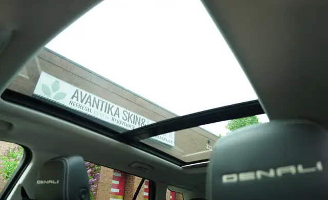 2024 GMC Terrain Denali AWD, Sunroof, Navigation. in Cars & Trucks in Oakville / Halton Region - Image 32