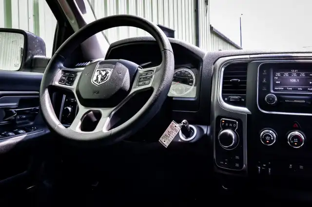 2023 Ram 1500 Classic SLT • BEDLINER • POWER SEAT • HANDS FREE in Cars & Trucks in Kingston - Image 16