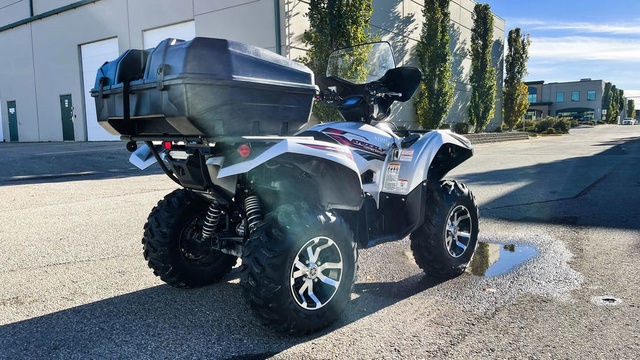 2018 Yamaha Grizzly EPS SE in ATVs in Strathcona County - Image 2