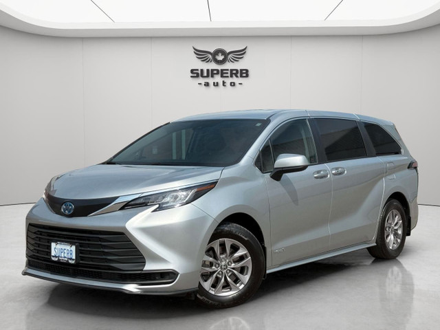 2021 Toyota Sienna LE | HYBRID | AWD | 8 PASSENGER | NO ACCIDENT in Cars & Trucks in City of Toronto