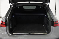 Traction intégrale Audi quattro avec V8 4.0T Audi Sport de 591 chevaux / Apple Carplay + Android Aut... (image 9)