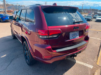 WAS: $29995 NOW: $28995Conquer every road in this 2019 Jeep Grand Cherokee Laredo 4x4! With rugged c... (image 8)