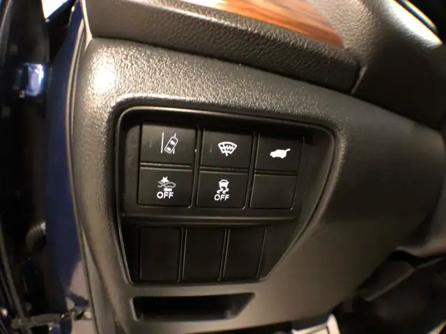 2020 Honda CR-V TOURING AWD LEATHER SUNROOF NAVI B/SPOT CAMERA dans Autos et camions dans Ville de Toronto - Image 17