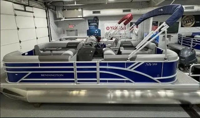 2024 BENNINGTON SVSR 20' - PONTOON BOAT!  in Powerboats & Motorboats in Saskatoon - Image 2