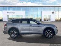 This Volkswagen Atlas boasts a Intercooled Turbo Premium Unleaded I-4 2.0 L/121 engine powering this... (image 5)