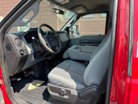 2013 Ford F-550 XL Flat Deck Reg Cab 6.8L V10 Gas 4X4 DRW ONLY 79,483 KM ! Engine Hours: 6,318 11 FT... (image 9)