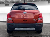 Get ready for effortless city driving and weekend adventures with this 2014 Chevrolet Trax LT. This... (image 3)