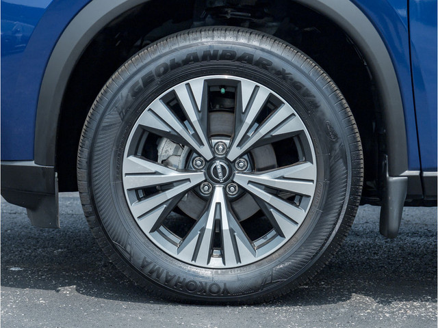 2023 Nissan Rogue SV CLEAN CARFAX | ONE OWNER | LOW LOW KM in Cars & Trucks in Oshawa / Durham Region - Image 4