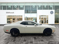 This Dodge Challenger delivers a Regular Unleaded V-6 3.6 L/220 engine powering this Automatic trans... (image 5)