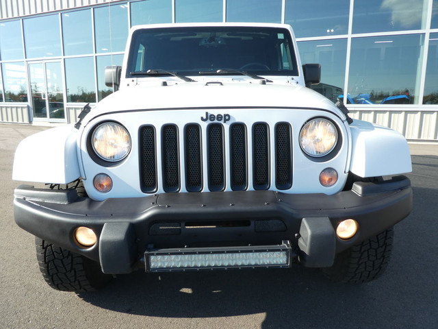  2016 Jeep WRANGLER UNLIMITED Backcountry, 4WD 4dr in Cars & Trucks in Moncton - Image 2