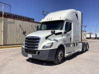 2020 FREIGHTLINER T12664ST;Heavy Duty Trucks - Conventional Truck w/ Sleeper Penske Location 1100 KI... (image 2)