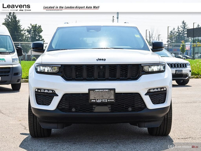 2023 Jeep Grand Cherokee Limited DEMO | SAVE $12,000 | LIMITE... in Cars & Trucks in London - Image 2