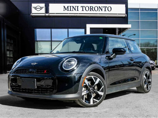 2025 MINI 3 Door S | Premier | Essentials Package | Classic Styl in Cars & Trucks in City of Toronto