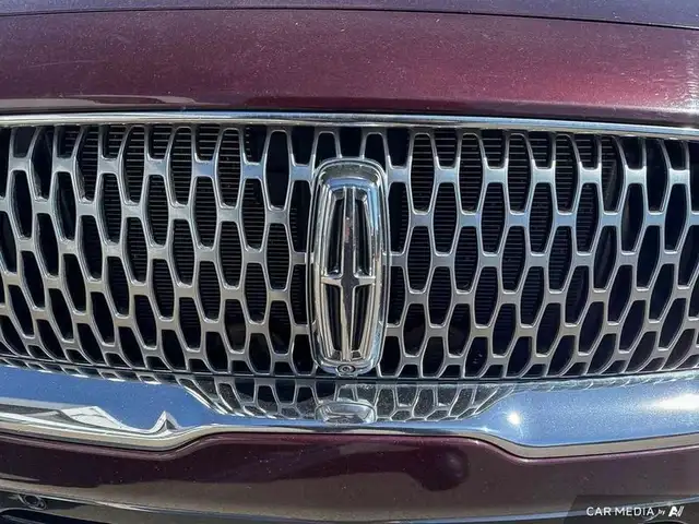 2021 Lincoln Nautilus Reserve dans Autos et camions dans Ville d’Edmonton - Image 11