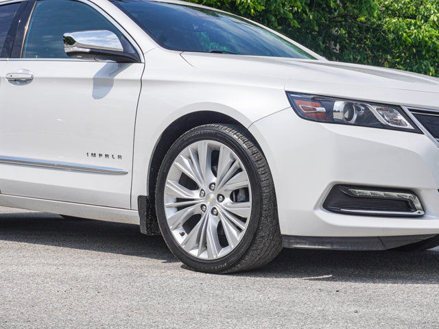 2020 Chevrolet Impala Premier- Pano Roof - Heated / Vented Seats in Cars & Trucks in Barrie - Image 4