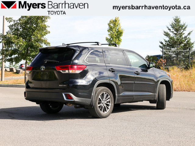 2017 Toyota Highlander XLE - Navigation - Sunroof - $265 B/W in Cars & Trucks in Ottawa - Image 3