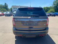 Bluetooth, Premium Sound Package, Heated Seats, SYNC, SiriusXM! The Ford Explorer gives you real SUV... (image 5)