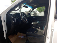 This GMC Sierra 2500HD boasts a Gas V8 6.6L/ engine powering this Automatic transmission. ENGINE, 6.... (image 7)