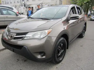 ONE OWNER CAR. FINISHED ON SANDSTONE ON BEIGE WITH TAN INTERIOR. A/C, KEY LESS ENTRY, FULL SERVICE H...