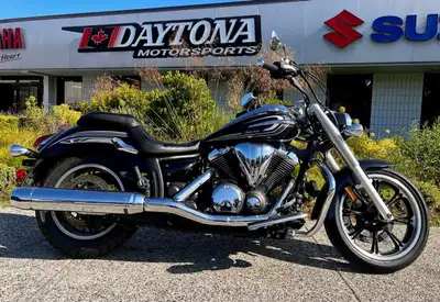 2015 XVS 950 Black with only 15500 kms! MSRP $5999 + $185 Doc = $6184 + applicable taxes! CARFAX: 1...