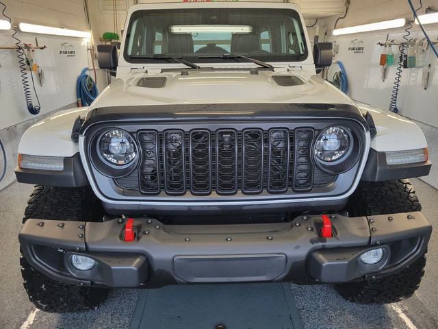 2024 Jeep Wrangler Rubicon X 4 Door 4x4 **TOIT SKY ONE-TOUCH-NAV in Cars & Trucks in Longueuil / South Shore - Image 2