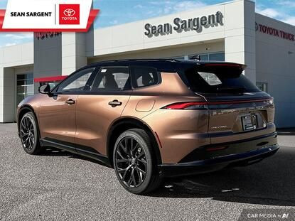 2025 Toyota Crown Signia Limited - TEST DRIVE VEHICLE - ORDER YO in Cars & Trucks in Grande Prairie - Image 4
