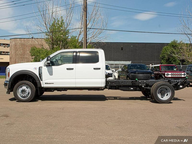 2025 Ford F-550 Super Duty DRW XLT in Cars & Trucks in Edmonton - Image 3