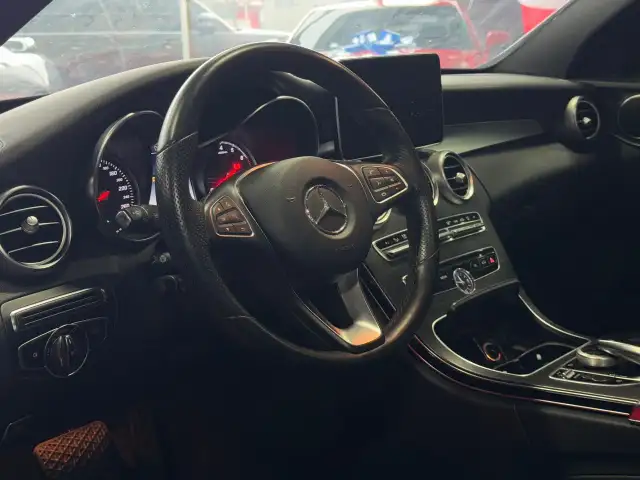 2018 Mercedes-Benz C-Class dans Autos et camions dans Région de Mississauga/Peel - Image 9