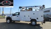 2017 FORD F-550 XLT SERVICE TRUCK WITH CRANE & COMPRESSOR NEW ARRIVAL... Amvic Licenced... - REG CAB... (image 7)
