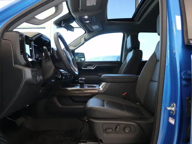 2025 Chevrolet Silverado 1500 LT Trail Boss in Cars & Trucks in Lloydminster - Image 11